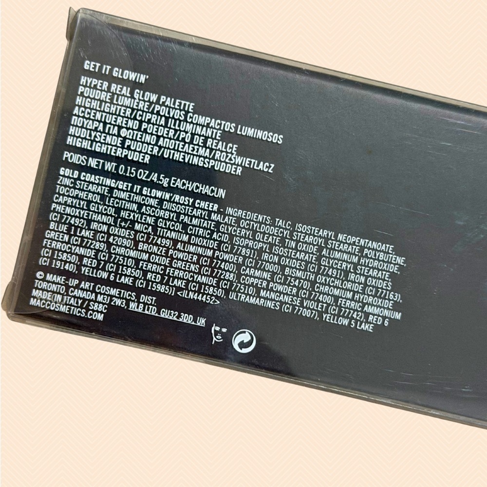 MAC Hyper Real Glow Palette - Picture 3 of 3